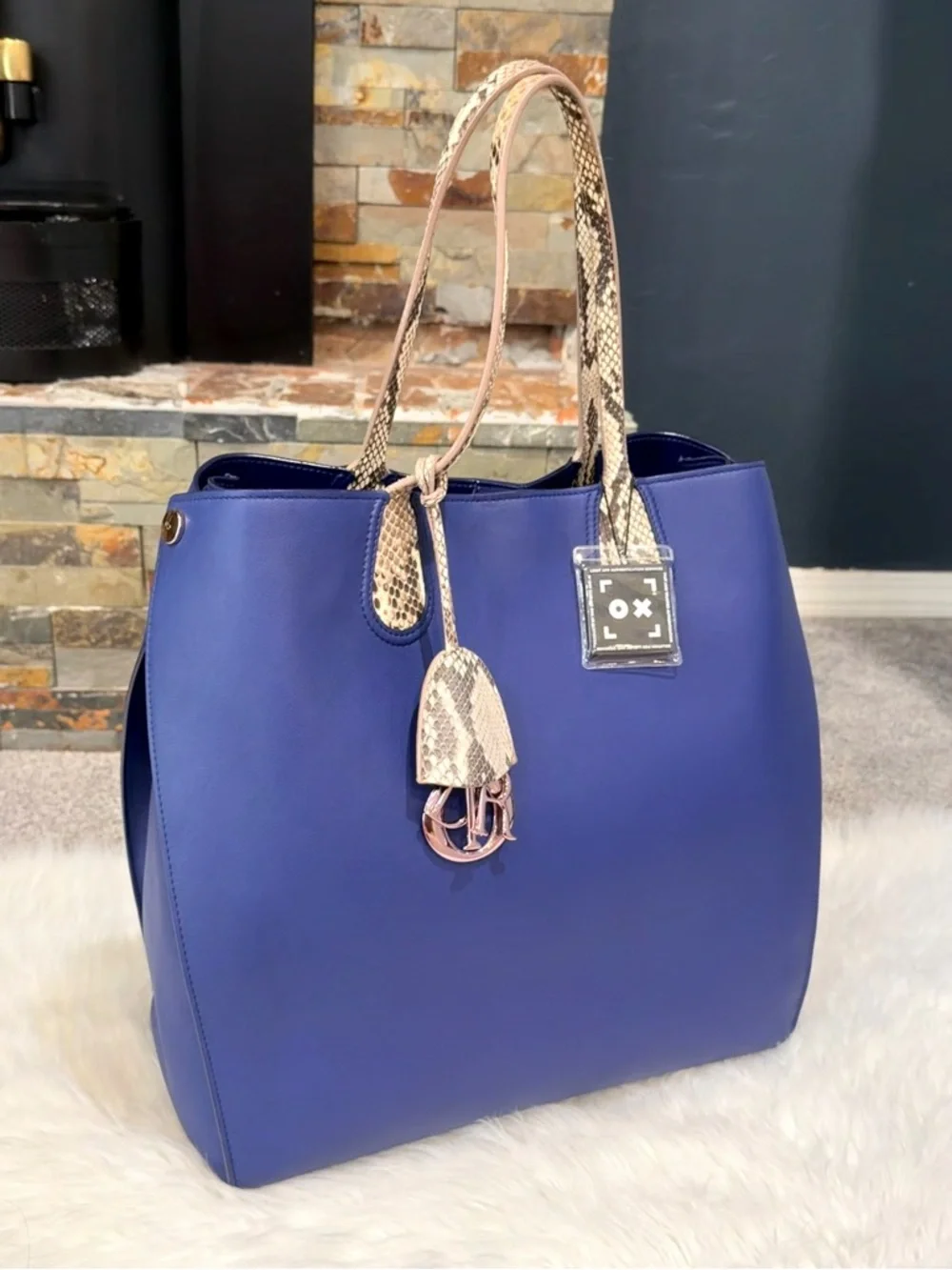 Christian Dior Python Vertical Addict Tote Bag - Picture 6 of 16